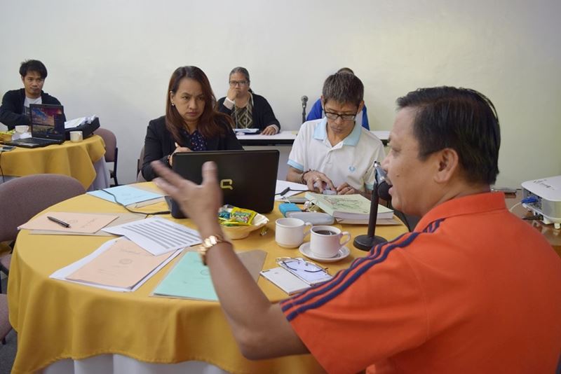 Dr. Lope B. Santos III, SEARCA Program Specialist and Officer-in-Charge, Project Development and Technical Services, led the business meeting with the LGUs.