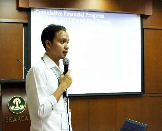 DA-NPCO Project Support Office-Luzon B Cluster Director Shandy Hubilla talked about Philippine rural development projects on the third day of the Orientation and 1st Face-to-Face Session of the IKM Mentorship Program.