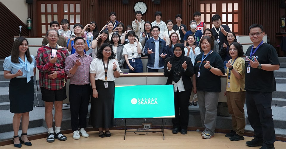 SEARCA highlights education, research, and innovation programs during Project LAKBAY youth visit