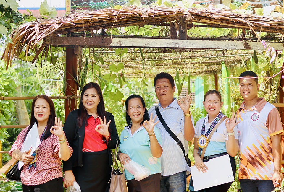 Ms. Anna Gale Vallez, Ms. Soledad Villanueva, and Ms. Eva Marie Cambe (left-most), Public Schools District Supervisor of Sta. Cruz, served as judges during the monitoring and evaluation of the school garden at the San Antonio Elementary School.