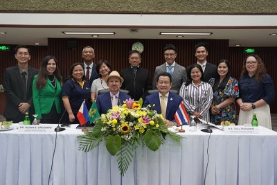 Thai Ambassador visits SEARCA to discuss PH-TH diplomatic relations celebration