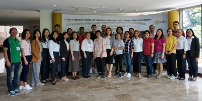 SEARCA Scholars attend training on Writing Thesis and Dissertation Proposals